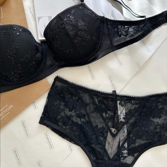 Intimissimi Lingerie 2-piece Balconette Bra (38B) and Hipster (L) Set - Picture 5 of 16